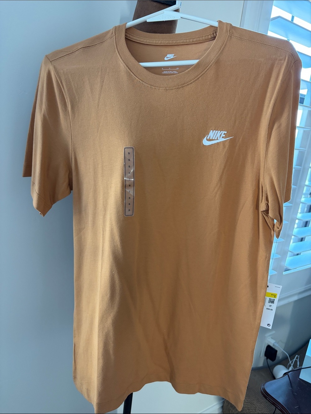 Nike Men’s Short Sleeve Crew Tee in Orange with White Swoosh